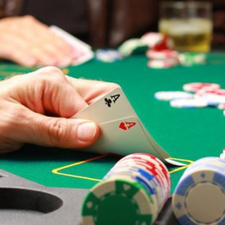 Các chiến thuật chơi poker giúp bạn trở thành cao thủ tại sòng Sbobet