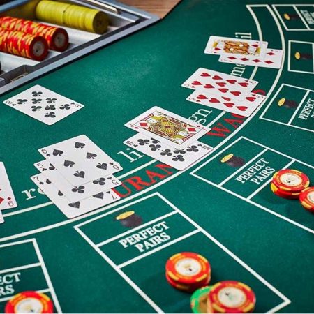 Chia sẻ bí kíp chơi xì dách – Blackjack cơ bản cho người chơi.