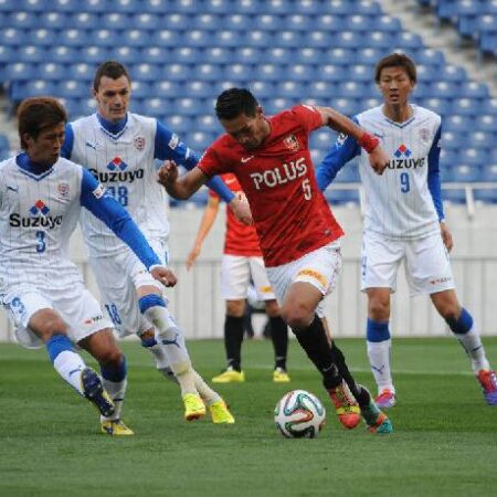 Máy tính dự đoán bóng đá 29/8: Shonan Bellmare vs Urawa Red Diamonds