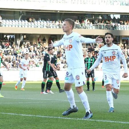 Phân tích kèo hiệp 1 Western United vs Perth Glory, 15h45 ngày 26/11