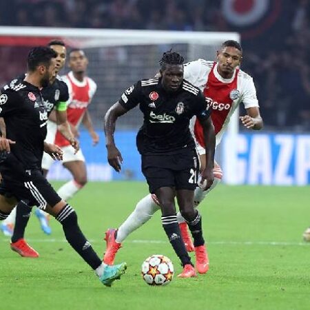 Soi kèo phạt góc Besiktas vs Ajax, 0h45 ngày 25/11