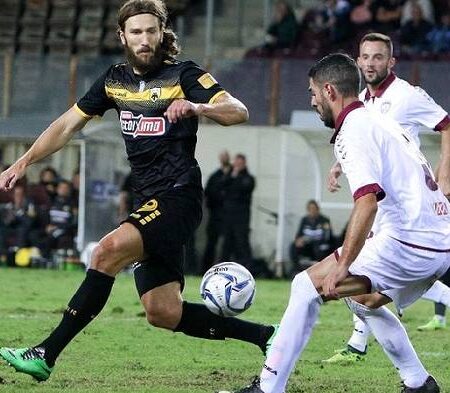 Nhận định kèo AEK Athens vs OFI Creta, 0h30 ngày 21/12