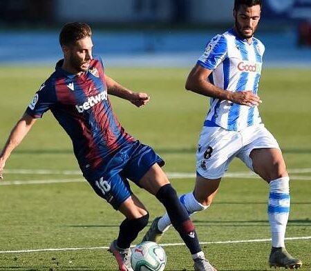 Soi bảng dự đoán tỷ số chính xác Levante vs Valencia, 3h ngày 21/12