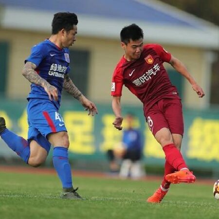 Soi kèo phạt góc Chongqing Liangjiang vs Shanghai Shenhua, 18h30 ngày 31/12