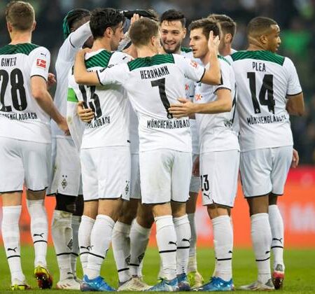 Soi kèo phat góc M’gladbach vs Eintracht Frankfurt, 0h30 ngày 16/12