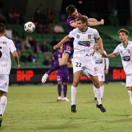 Soi kèo phạt góc Macarthur vs Newcastle Jets, 12h05 ngày 19/12