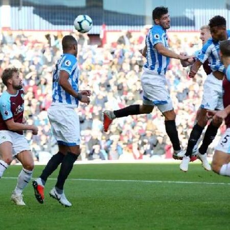 Nhận định kèo Burnley vs Huddersfield, 19h30 ngày 8/1