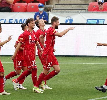 Soi kèo phạt góc Adelaide United vs WS Wanderers, 15h45 ngày 19/1