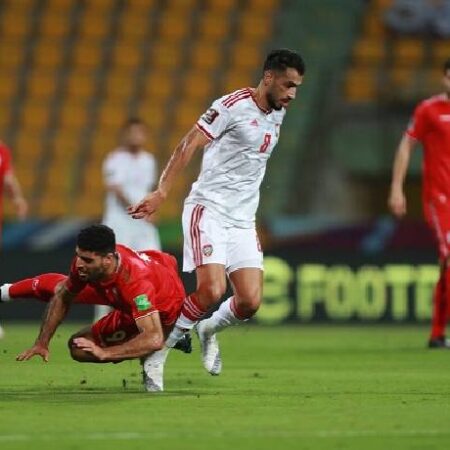 Soi kèo phạt góc Iran vs UAE, 21h30 ngày 1/2