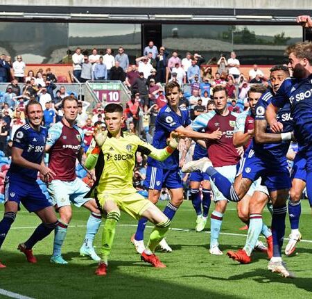 Soi kèo phạt góc Leeds vs Burnley, 21h ngày 2/1