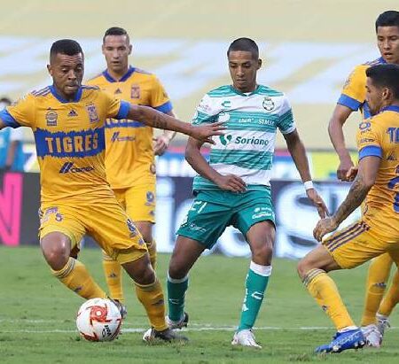 Soi kèo phạt góc Santos Laguna vs Tigres UANL, 9h06 ngày 12/1