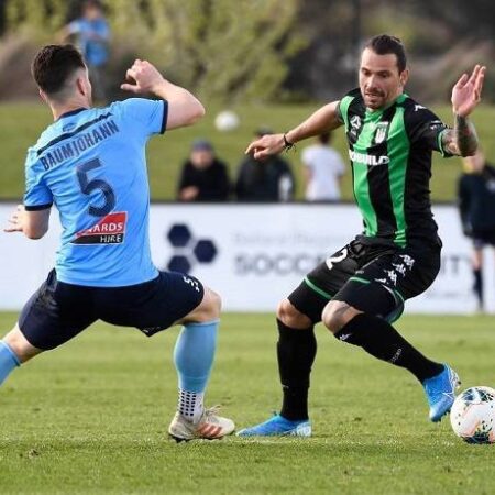 Soi kèo phạt góc Western United vs Sydney, 15h45 ngày 7/1