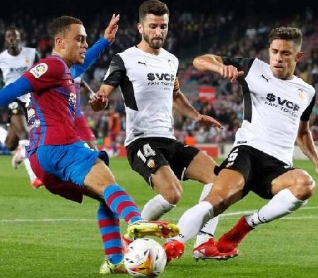 Nhận định kèo Valencia vs Barcelona, 22h15 ngày 20/2