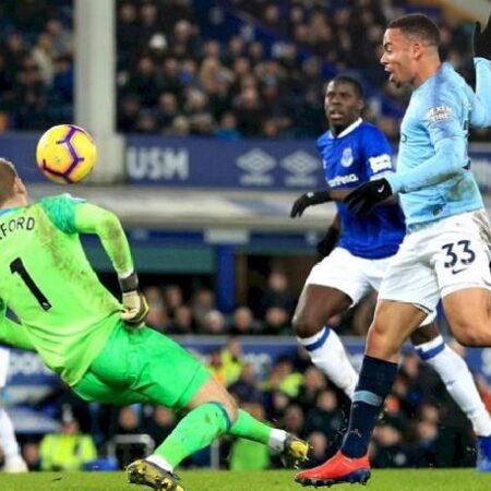 Soi kèo phạt góc Everton vs Man City, 0h30 ngày 27/2