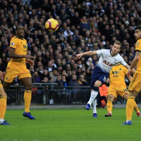 Soi kèo phạt góc Tottenham vs Wolves, 21h00 ngày 13/2