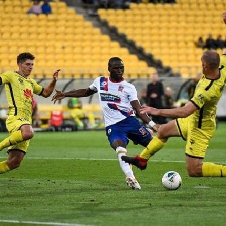 Phân tích kèo hiệp 1 Newcastle Jets vs Wellington Phoenix, 15h45 ngày 18/3