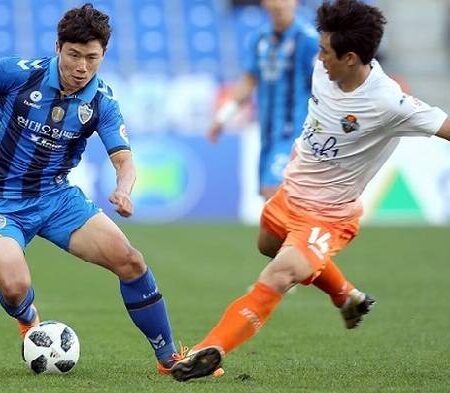 Soi kèo bóng đá Hàn Quốc hôm nay 30/7: Ulsan vs Gangwon