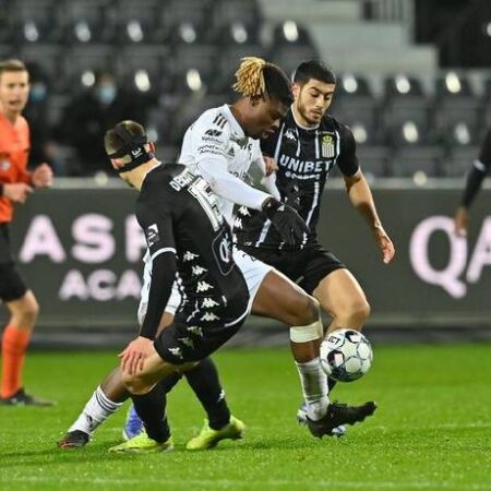 Soi kèo phạt góc Charleroi vs Eupen, 21h ngày 23/7