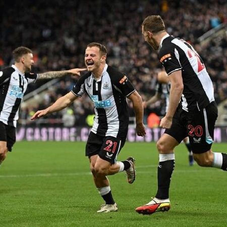 Soi kèo phạt góc Newcastle vs Nottingham Forest, 21h ngày 6/8