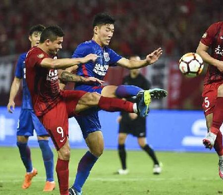 Soi kèo phạt góc Wuhan Yangtze vs Beijing Guoan, 18h30 ngày 17/8