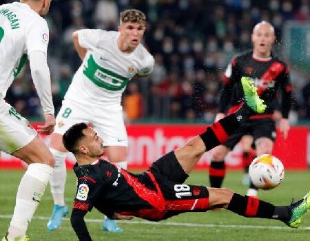 Soi kèo phạt góc Vallecano vs Elche, 2h ngày 4/10