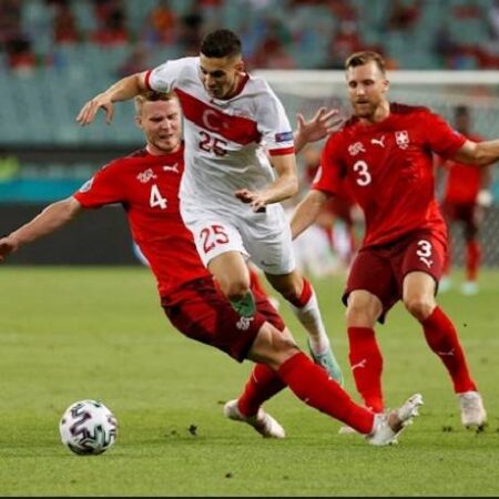 Soi kèo phạt góc Thổ Nhĩ Kỳ vs Czech, 0h ngày 20/11