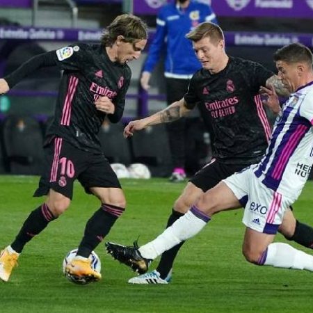 Soi kèo siêu dị Valladolid vs Real Madrid, 3h30 ngày 31/12