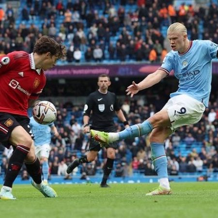 Mark Lawrenson dự đoán MU vs Man City, 19h30 ngày 14/1