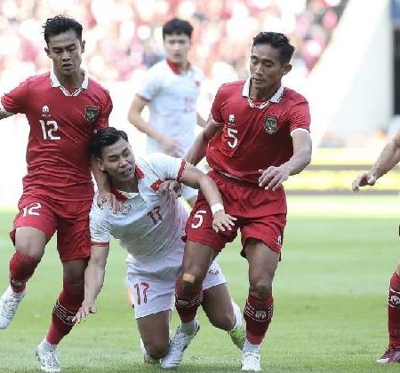 Soi kèo phạt góc Việt Nam vs Indonesia, 19h30 ngày 9/1