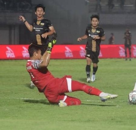 Phân tích kèo hiệp 1 PSM vs Dewa, 15h ngày 1/3