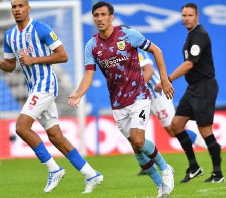 Soi kèo bóng đá Anh hôm nay 25/2: Burnley vs Huddersfield