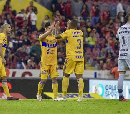 Soi kèo phạt góc Tigres UANL vs Orlando, 10h ngày 8/3